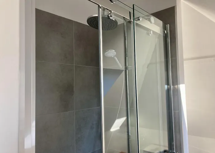 Les Penates Holiday home *